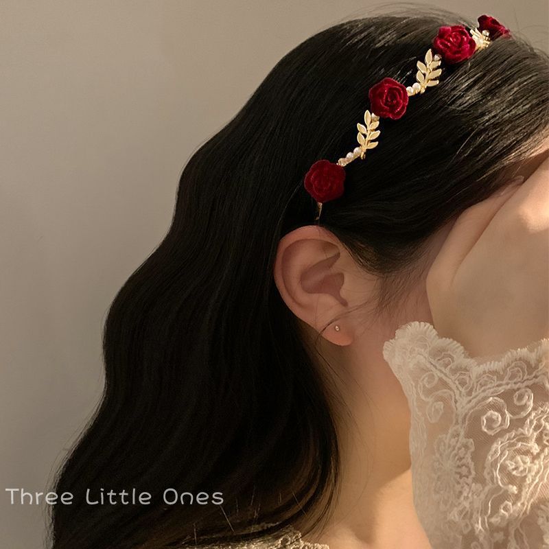 Cross-border Retro Dry Rose Red Flower Pearl Headband Women's High-end Sense Niche Hair Clamp Headband Bridal Headwear