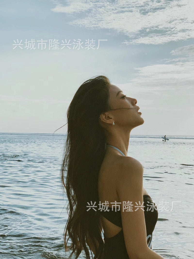 Wholesale European and American design new swimsuit women's sexy hollow simple wind neck one-piece swimsuit fashion beach vacation