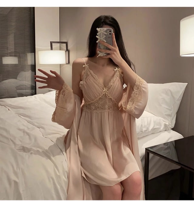 2025 New Pajamas for Women Spring and Summer Sexy Ice Silk Cut Out Suspender Breast Pad Nightgown Nightgown Set Home Clothes