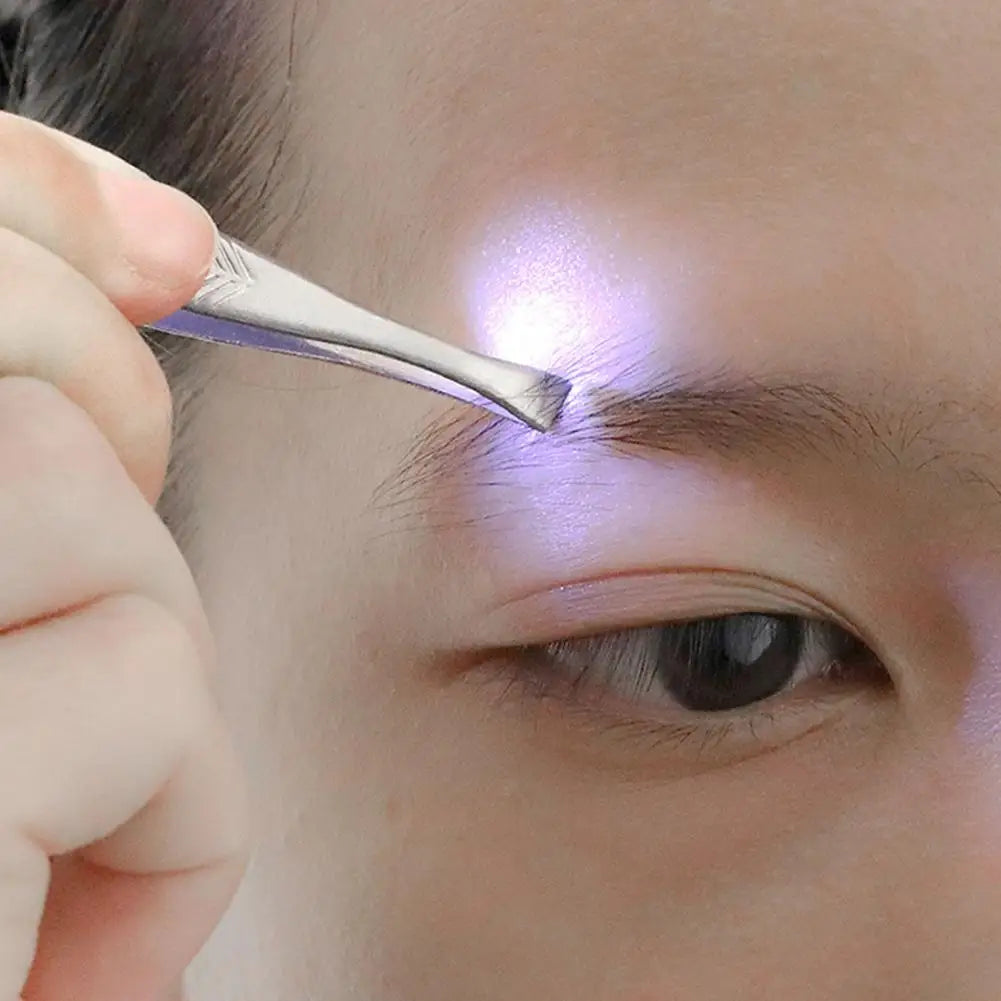 Stainless Steel Eyebrow Clip with LED Light Professional Lighted Eyebrow Tweezers Eyelash Brow Hair Removal Clamp Makeup Tools
